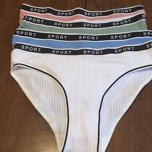 Never worn set of women’s underwear